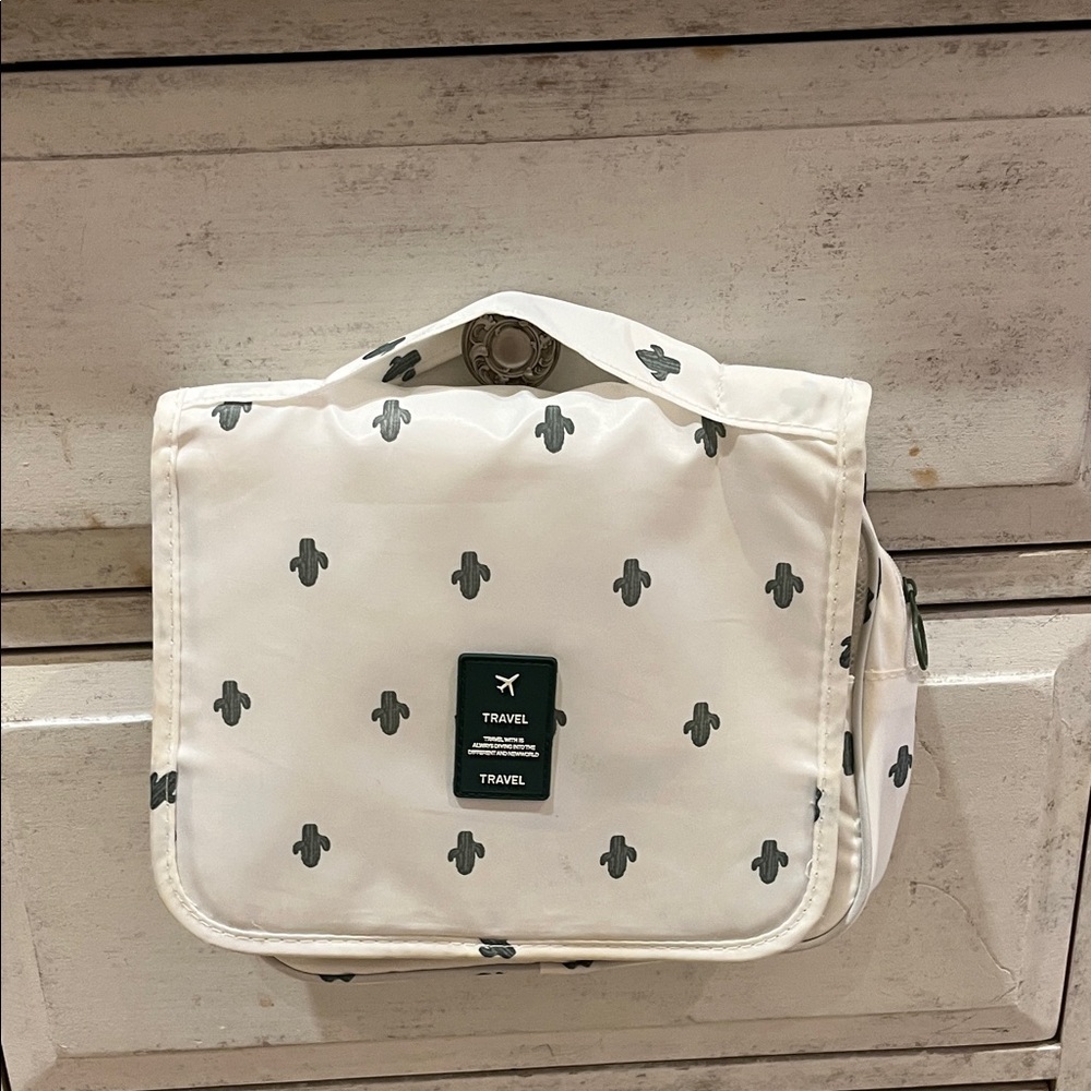 TOILITRY case